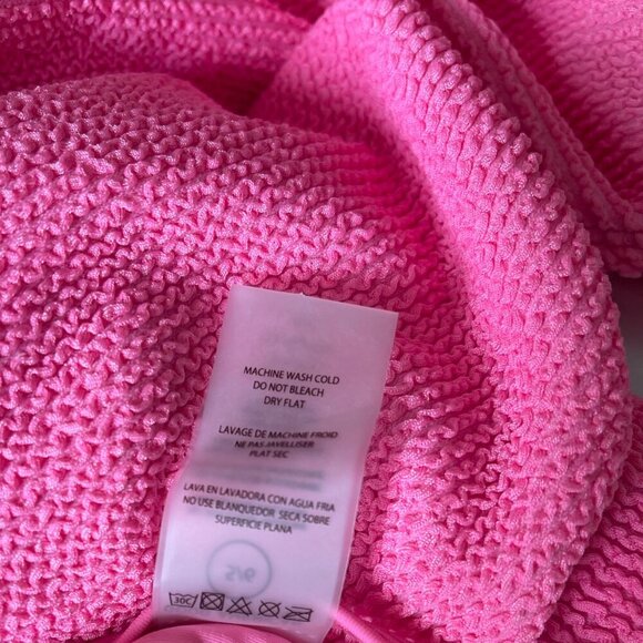 New Good American Plus Size Swimsuit Women  2XL Pink Textured V-Neck One Piece - Picture 5 of 8